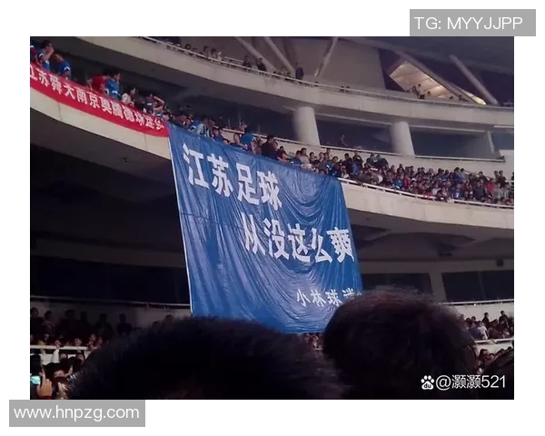 南京足球队的速度之道：如何在赛场上迅速崛起与挑战对手