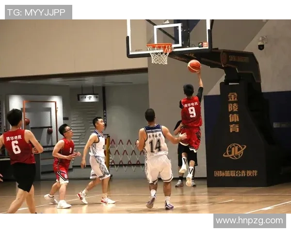 南京篮球队荣登篮球意识排行榜第三名展现团队实力与战术智慧 南京篮球队荣登篮球意识排行榜第三名展现团队实力与战术智慧