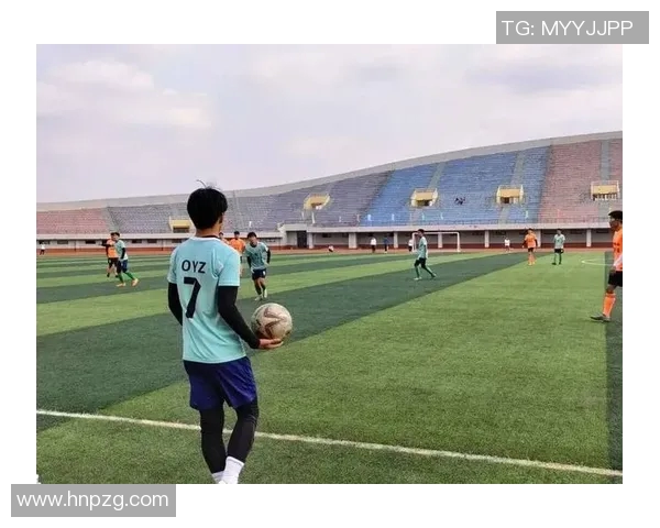 王娜专访:从绿茵场到人生舞台的精彩足球旅程回顾 王娜专访:从绿茵场到人生舞台的精彩足球旅程回顾